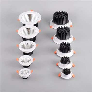 LED downlight s vysokým lúmenom