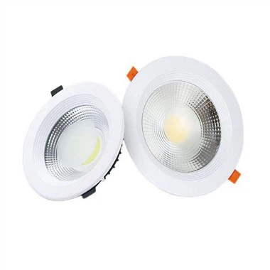 Inštalácia LED stropných svietidiel do stropu