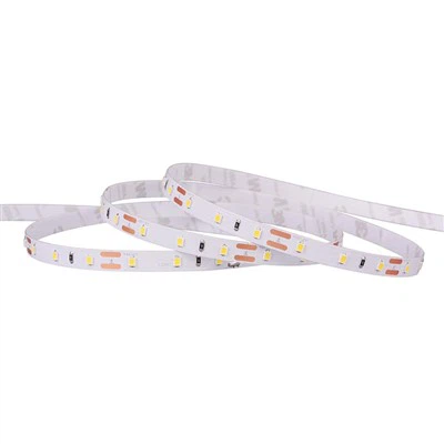 Stredný výstup 2835 24V LED pásik