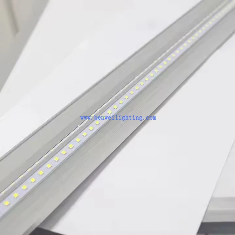 110-277V 12W 2900K Led Batten Light