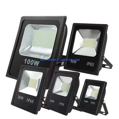 30W LED záplavové svietidlo